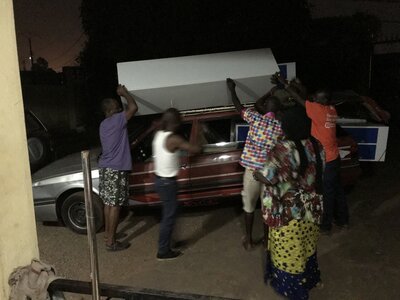1. Container mit Spenden für Guinea – Aufnahme 10