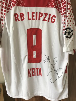 africa aid project e.V. trifft Fußballstar – Aufnahme 7